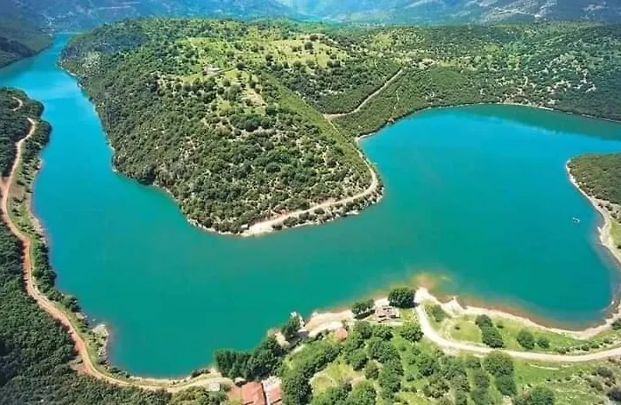 Dimitra فندق 3*